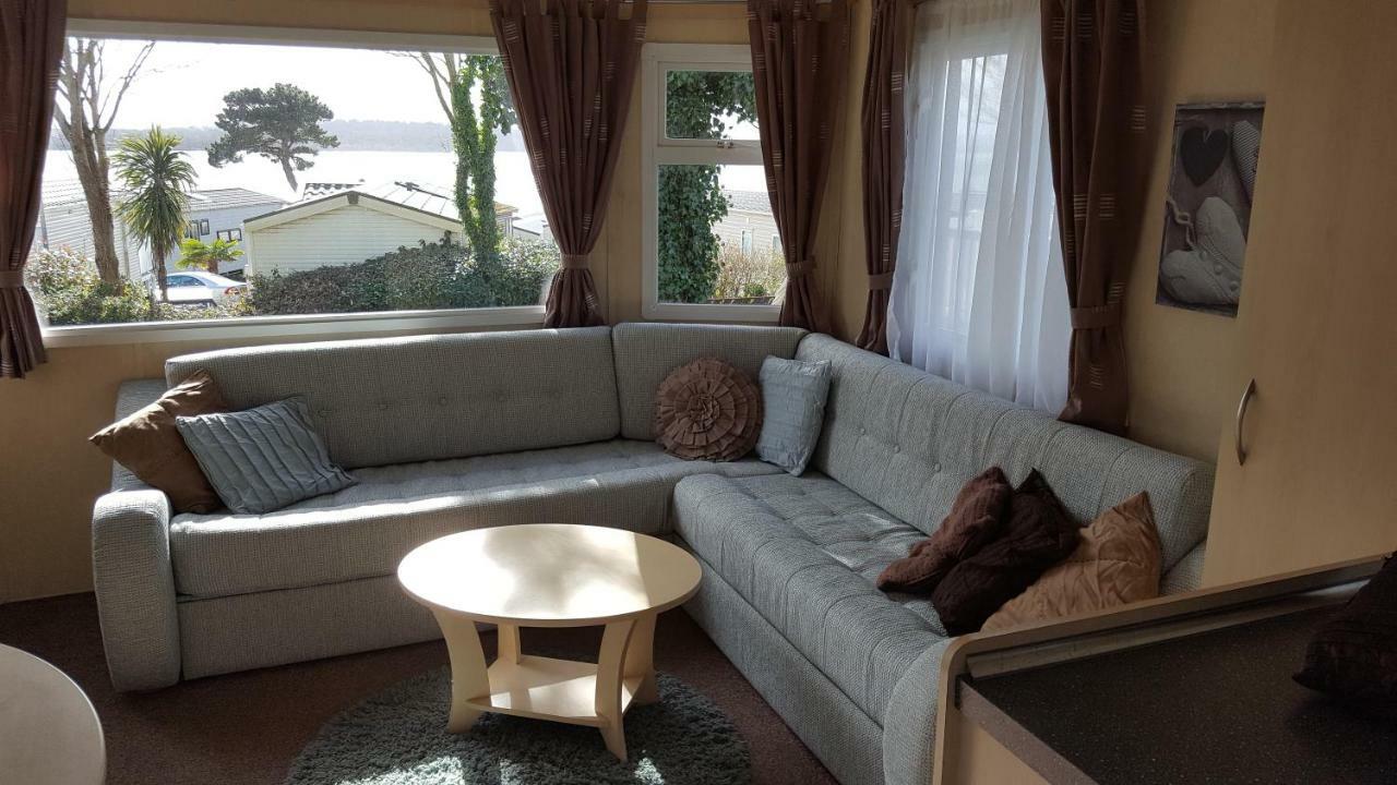 Hotel Pine Ridge 59 Rockley Park Poole With Sea View Sleeps Six Esterno foto
